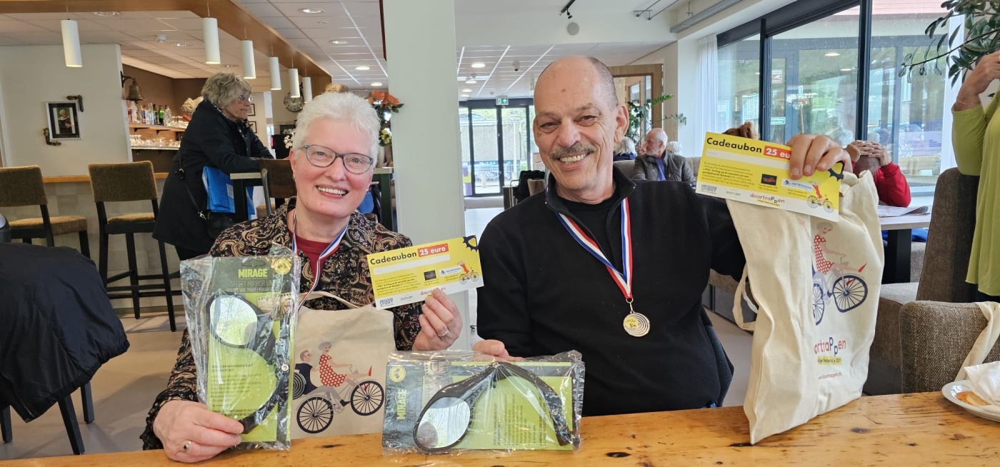 Afbeelding Veilig doortrappen met de Wijkcentrum fietstour door Amstelveen een succes.jpg